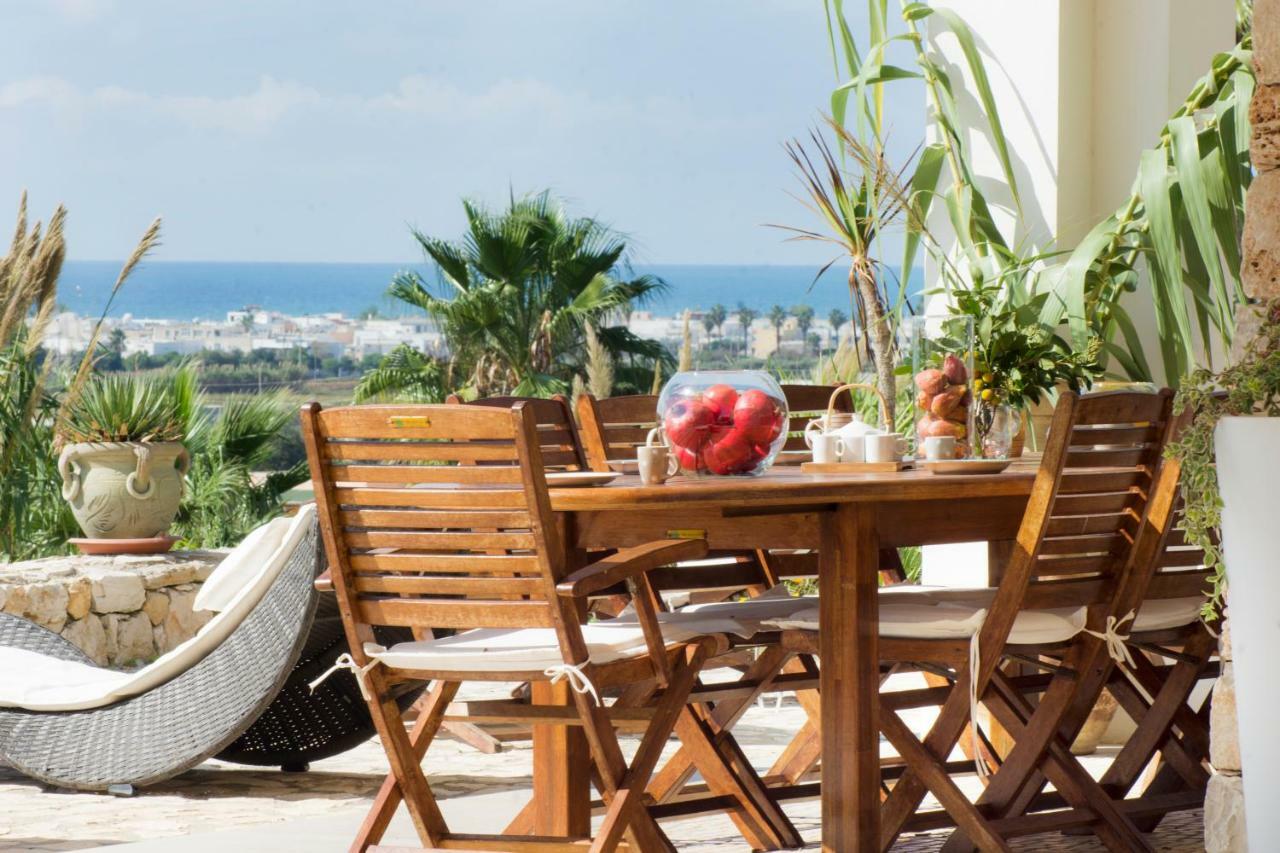 Le Gioie - Villa Macchia Mediterranea - Splendida Villa Vista Mare Immersa Nel Verde Torre Pali Exterior foto