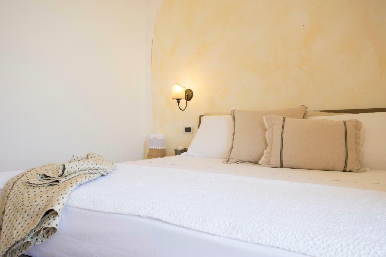 Le Gioie - Villa Macchia Mediterranea - Splendida Villa Vista Mare Immersa Nel Verde Torre Pali Exterior foto